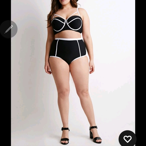 Forever 21 Black And White Bikini set 2x - Picture 1 of 7